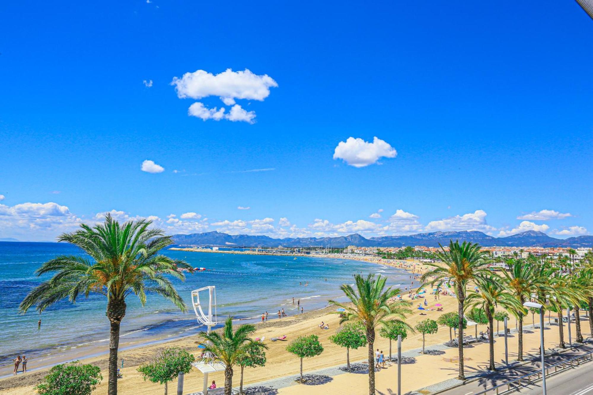 Tropicana Mar Litoral - Only Families カンブリルス エクステリア 写真